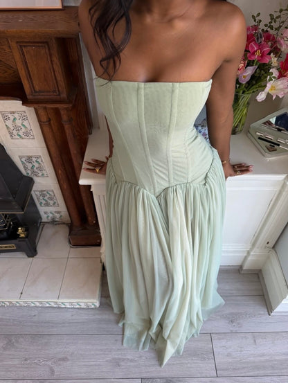 Magic Muse maxi dress in Mint