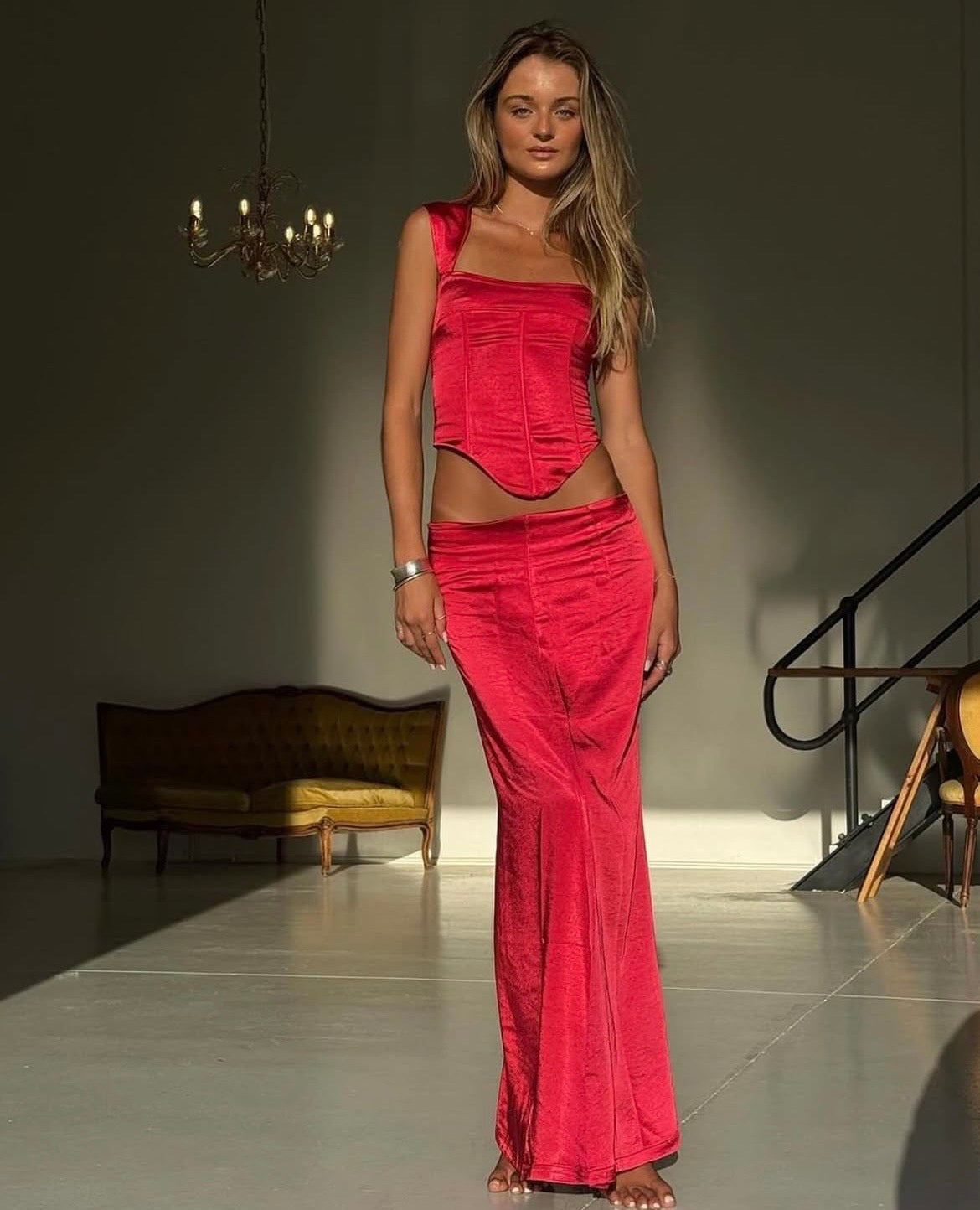 Valerie set in Cherry
