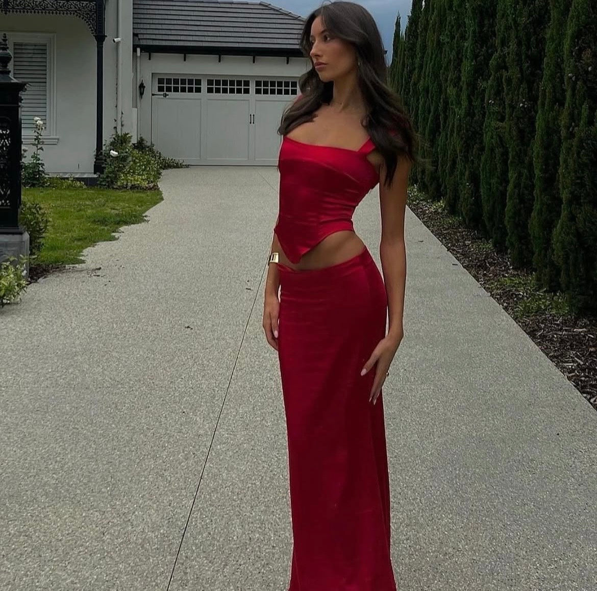 Valerie set in Cherry