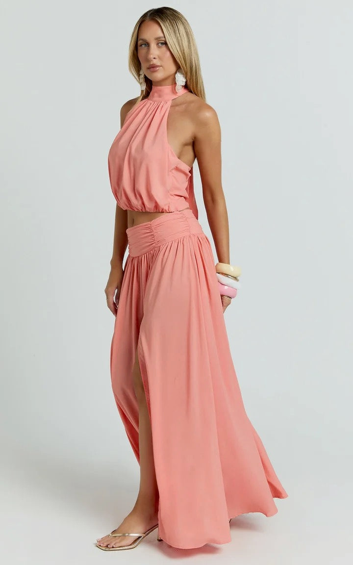 Melanie set in Coral