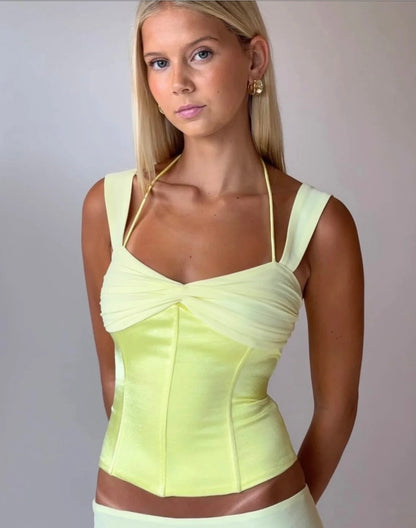 Scarlet Set in Butter
